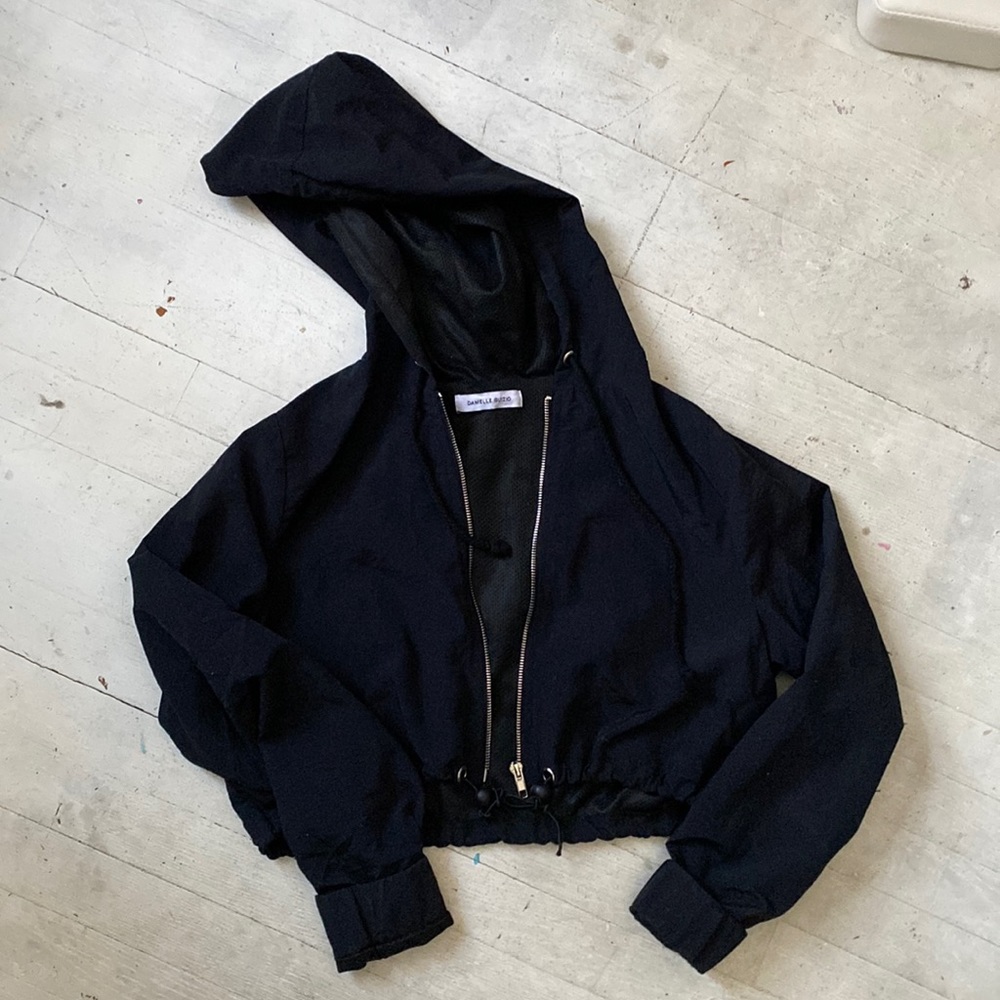 Danielle guizio cropped hoodie in black